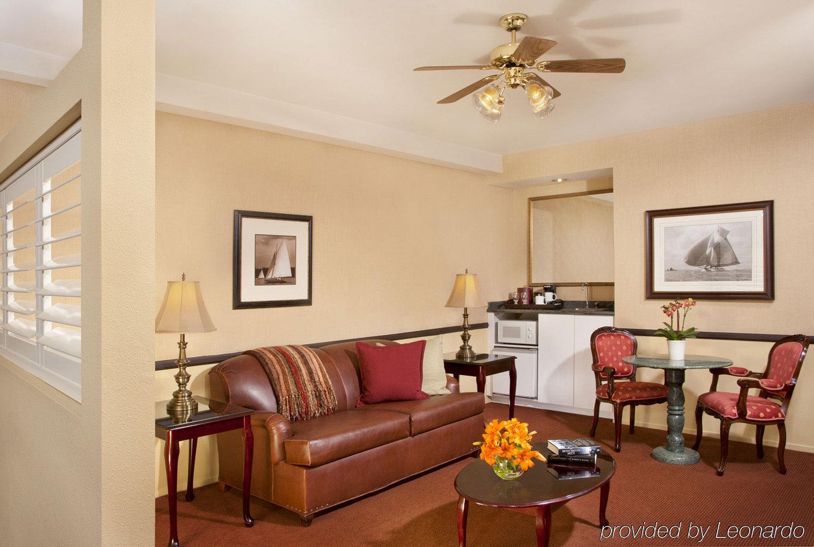 Ayres Suites Ontario At The Mills Mall - Rancho Cucamonga Номер фото