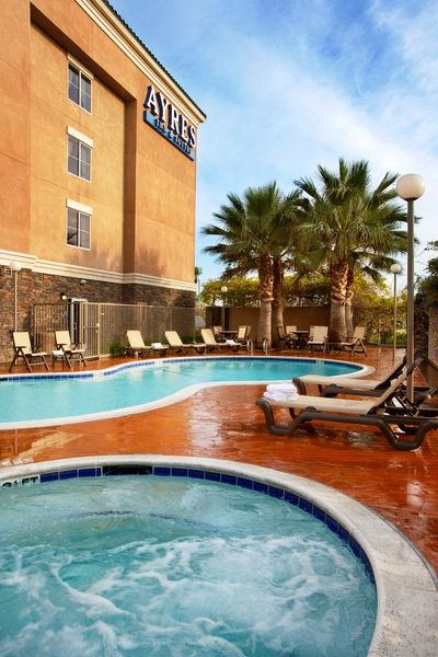 Ayres Suites Ontario At The Mills Mall - Rancho Cucamonga Екстер'єр фото